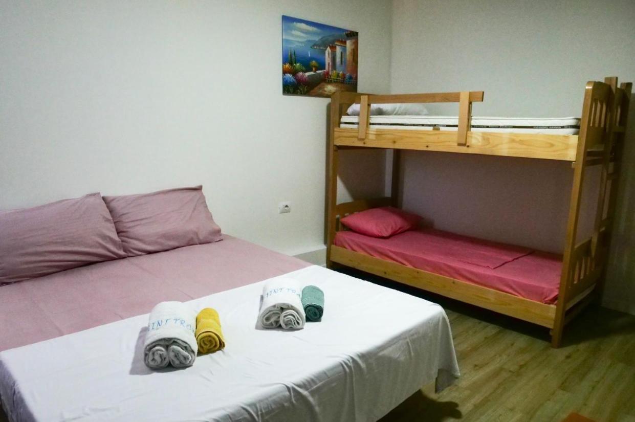 Saint Tropez Durres Bisht Kamez Exterior foto