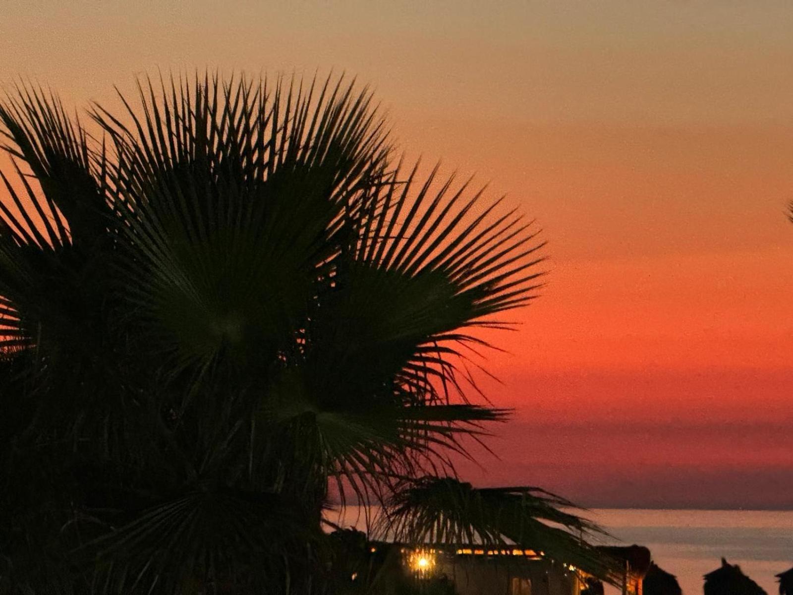 Saint Tropez Durres Bisht Kamez Exterior foto